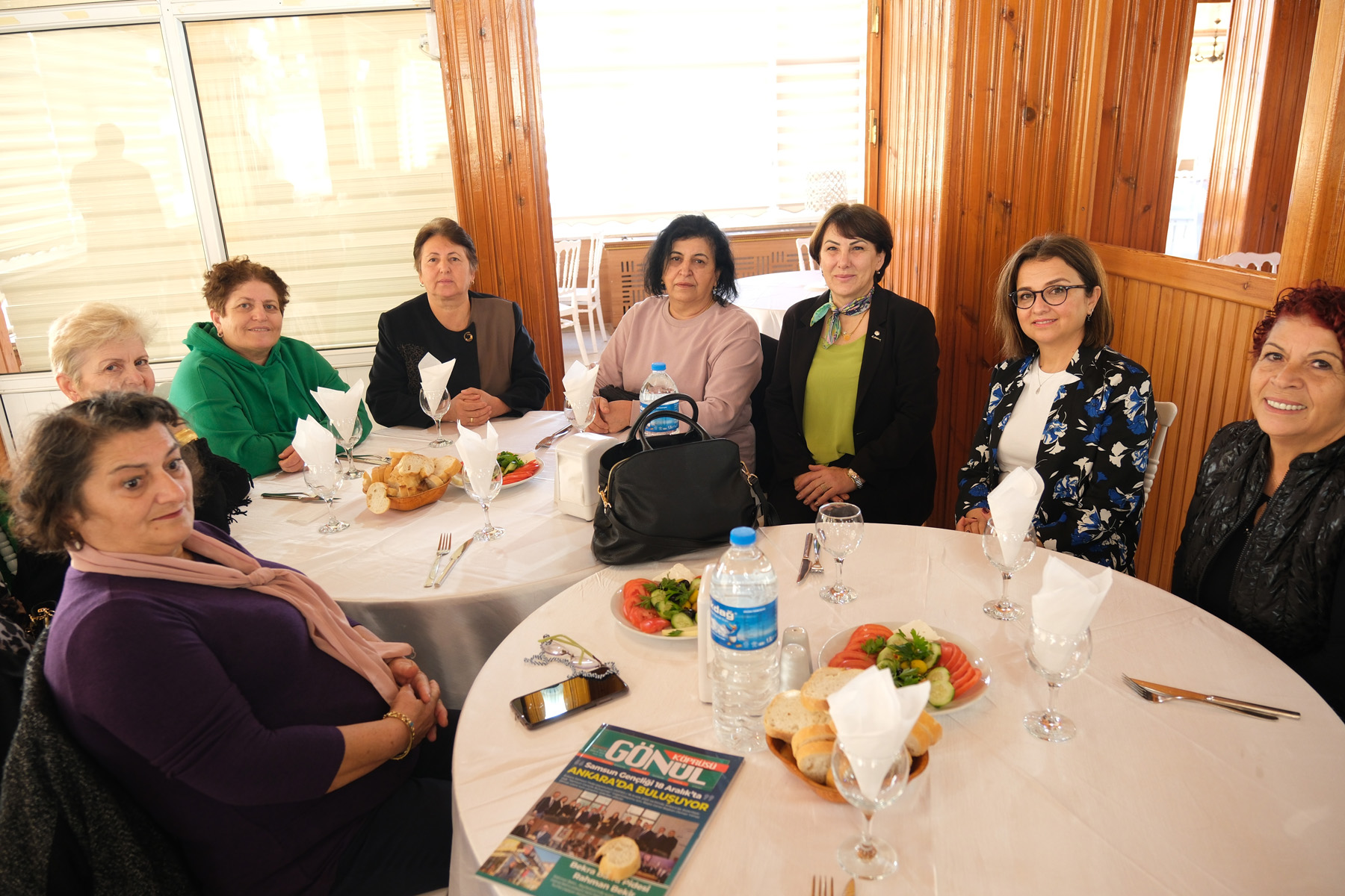 Neslihan Hancıoğlu Bafra’da Kadın Kolları ile bir araya geldi