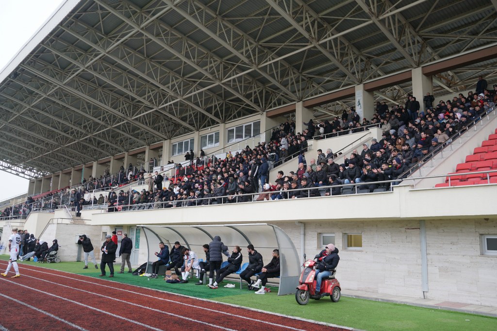 Cadde taraftar grubundan  tribün show